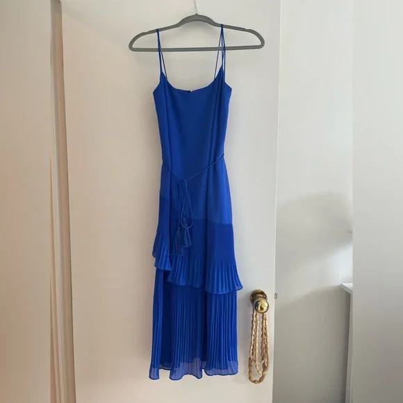 Chelsea28 - Royal blue tiered midi dress - Picture 3 of 6